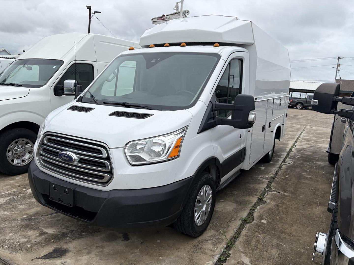 ford transit cutaway 2019 1FDBW5PM3KKB90733 image ford transit cutaway 2019 1FDBW5PM3KKB90733 image